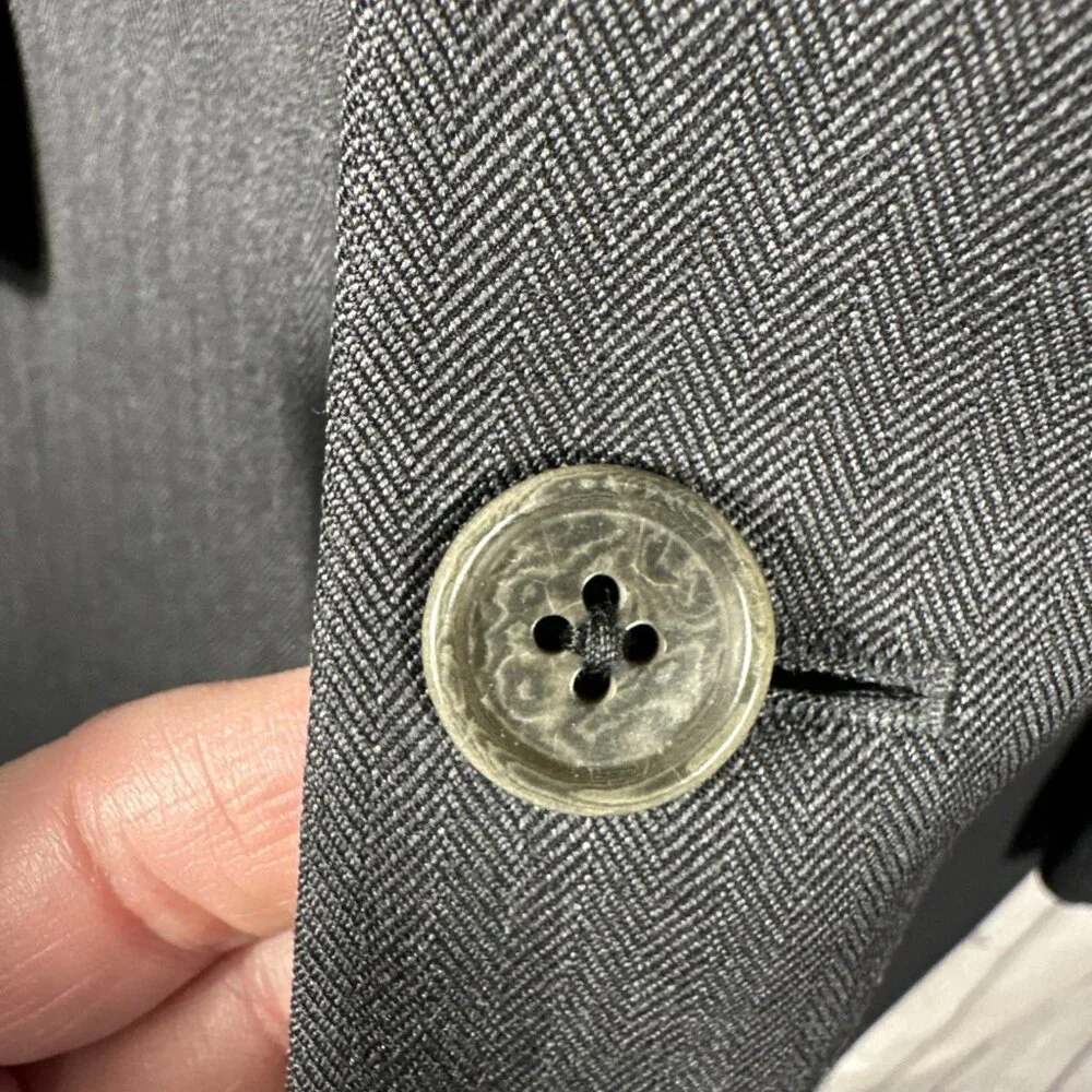 Brooks Brothers ***********price reflects